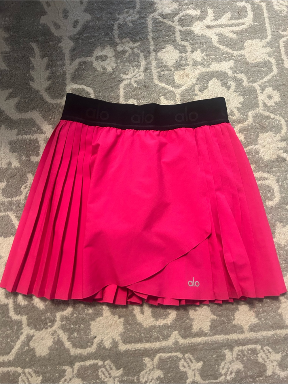 ALO Yoga Hot Pink Pleated Athletic Mini Skirt